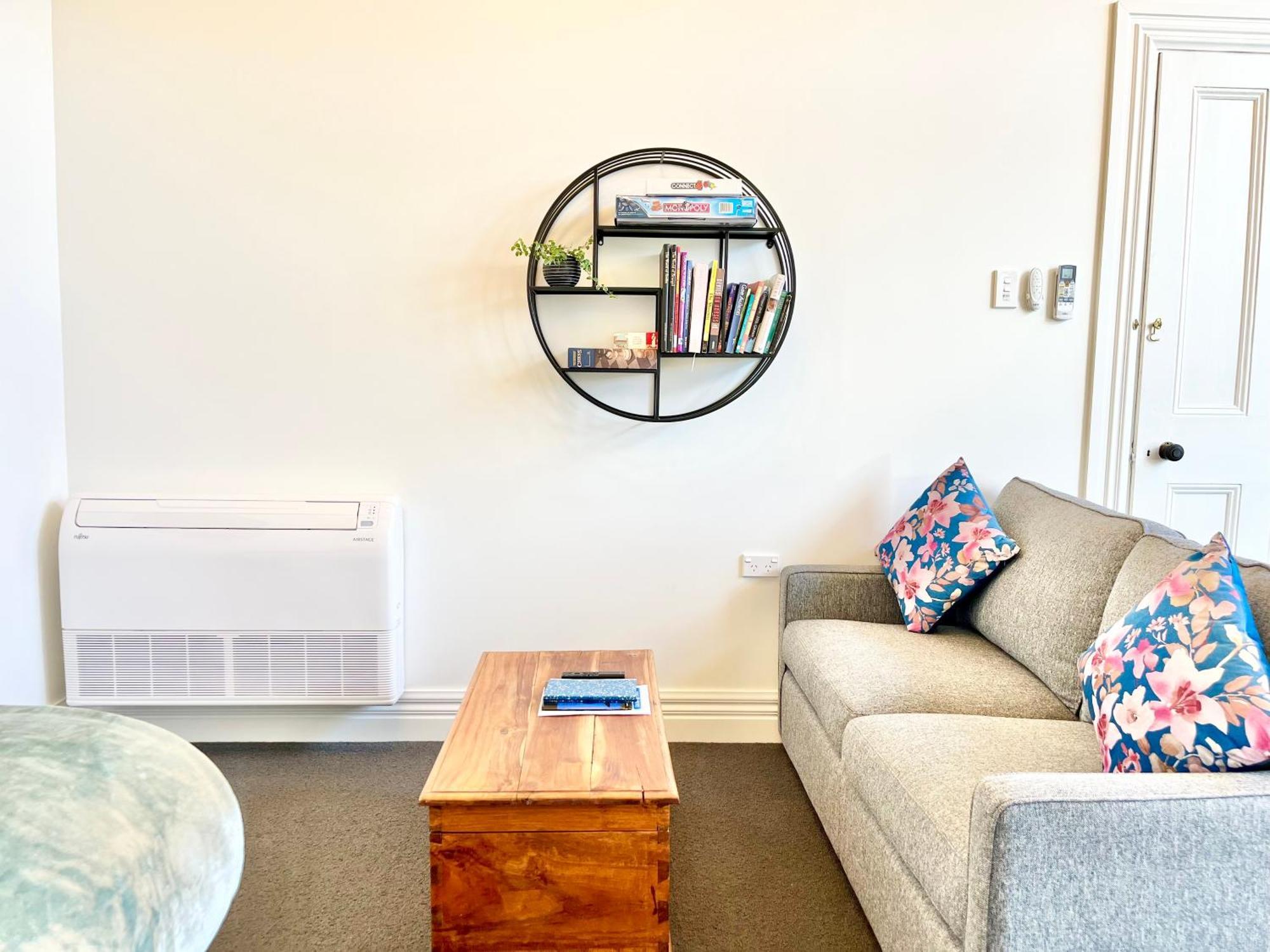 Opoho Heritage Guest Suite Dunedin Buitenkant foto